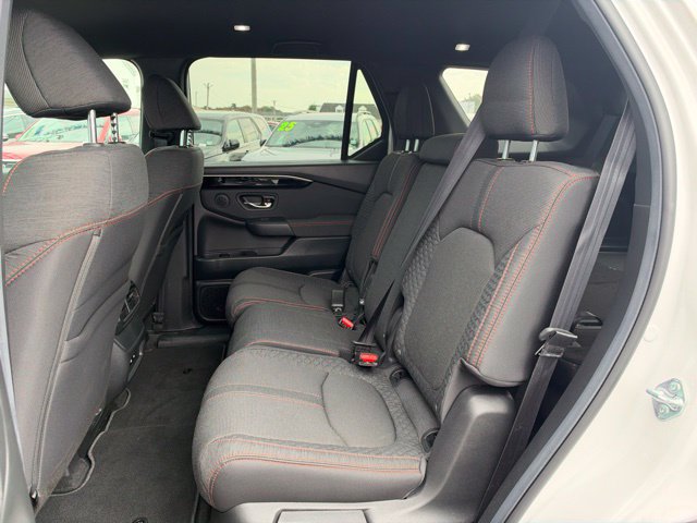 Used 2026 Honda Pilot Sport image 11