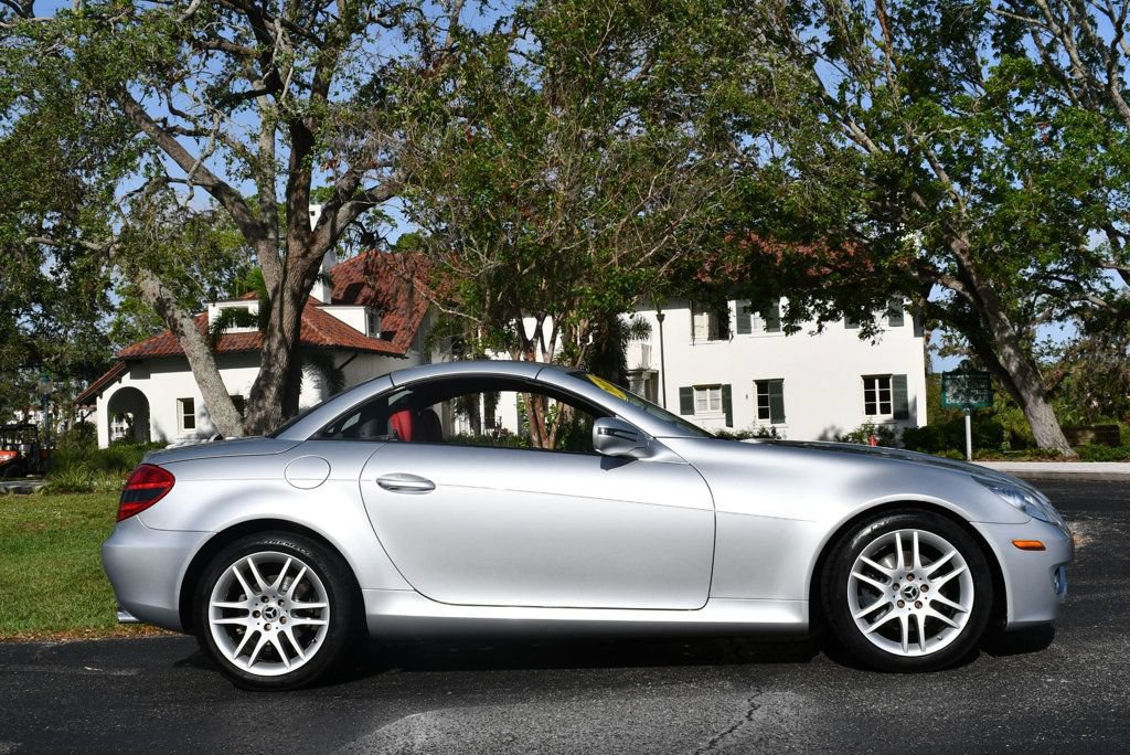 Used 2009 Mercedes-Benz SLK 300 image 42