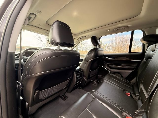 Used 2023 Jeep Grand Cherokee 4xe image 13