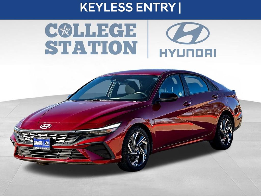 Used 2025 Hyundai Elantra Sport FWD image 6