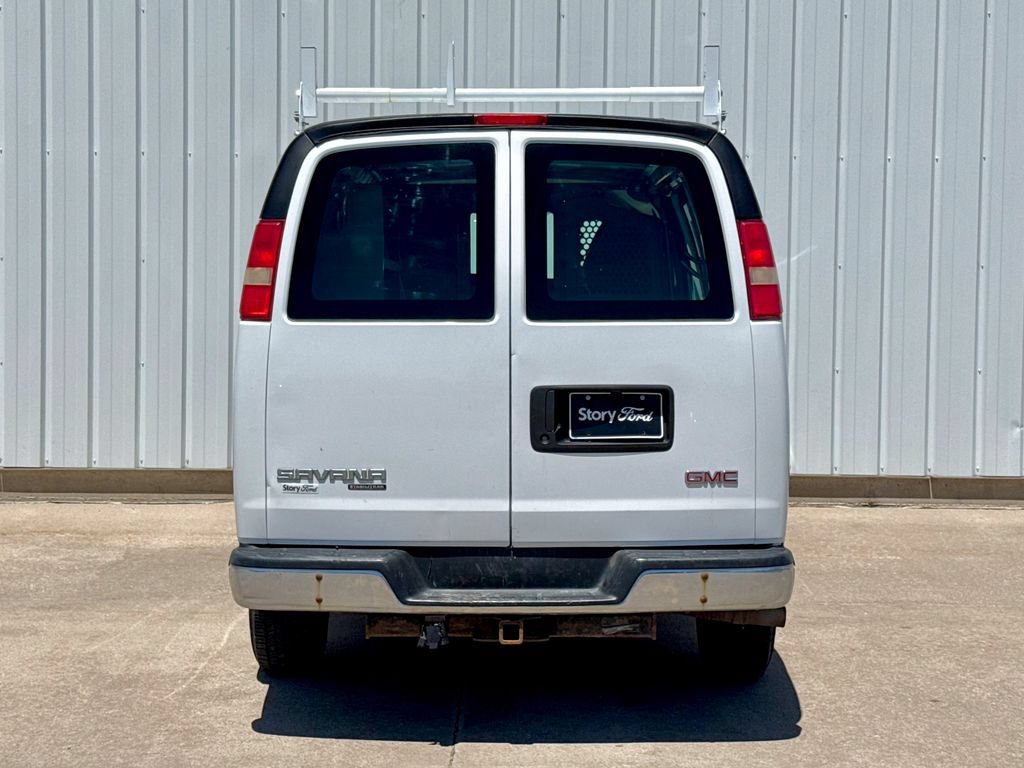 Used 2014 GMC Savana 2500 RWD image 5