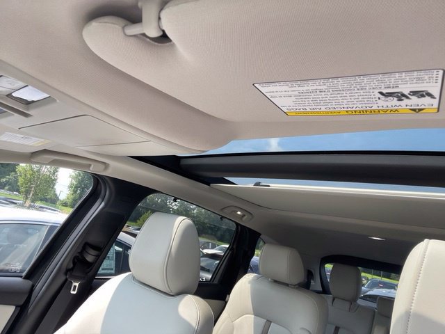 Certified 2024 MAZDA CX-90 Plug-In Hybrid w/ Premium Plus AWD/4WD image 7