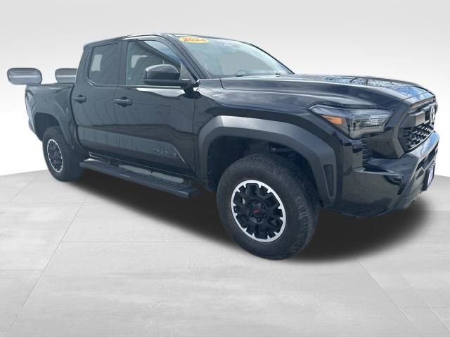 Used 2024 Toyota Tacoma TRD Off-Road image 11
