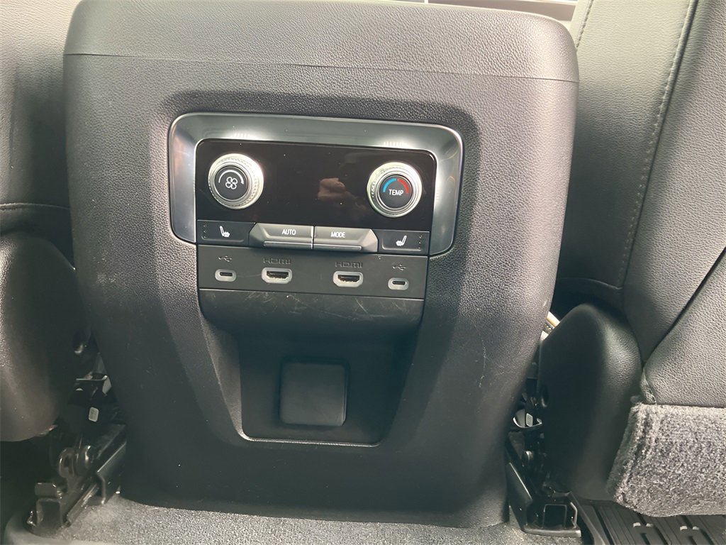 Used 2021 GMC Yukon XL AT4 w/ AT4 Premium Plus Package image 34