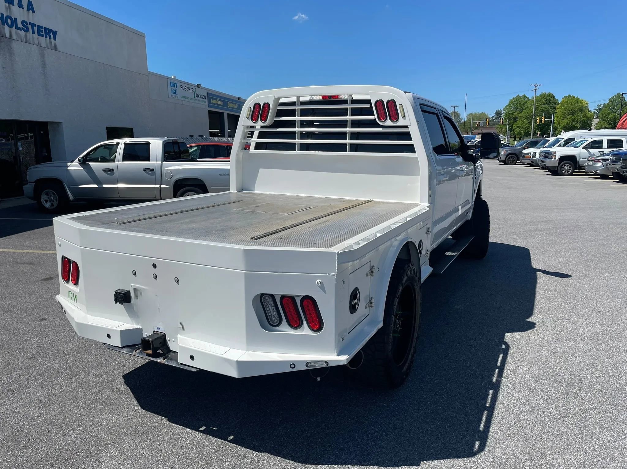 Used 2024 Ford F350 Limited w/ FX4 Off-Road Package AWD/4WD image 48