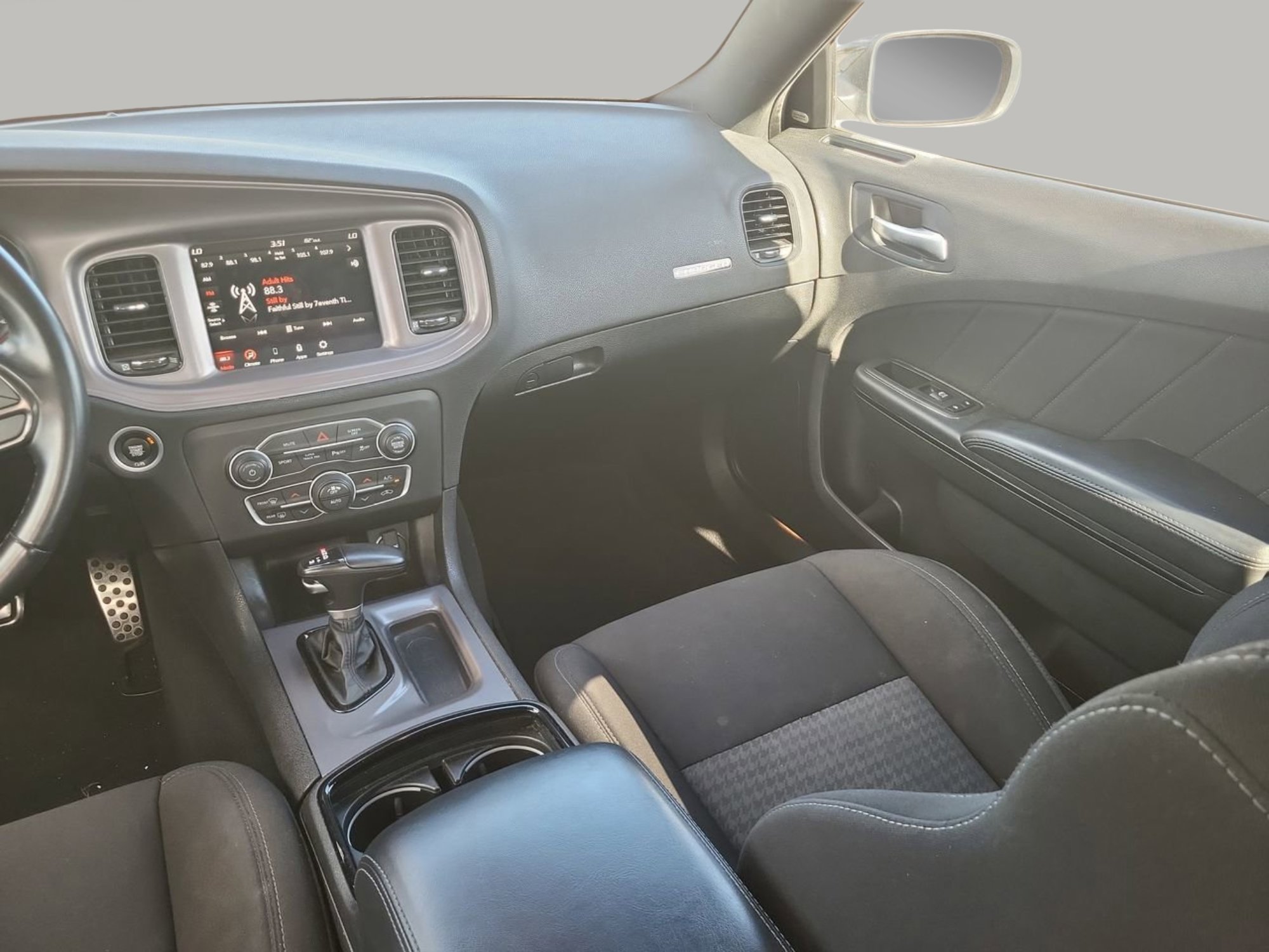 Used 2023 Dodge Charger GT w/ Blacktop Package image 9