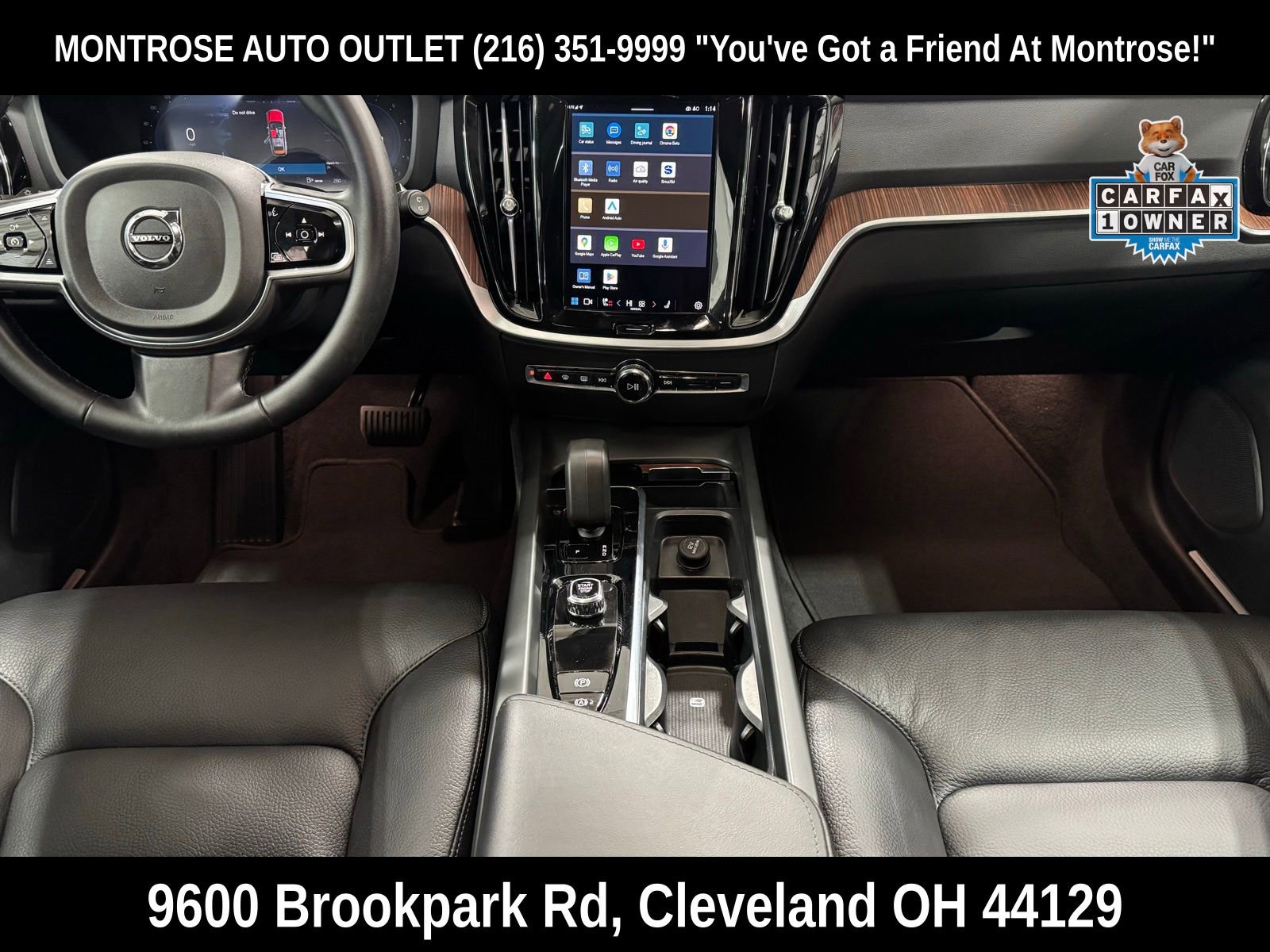 Used 2025 Volvo V60 B5 Cross Country Plus image 2