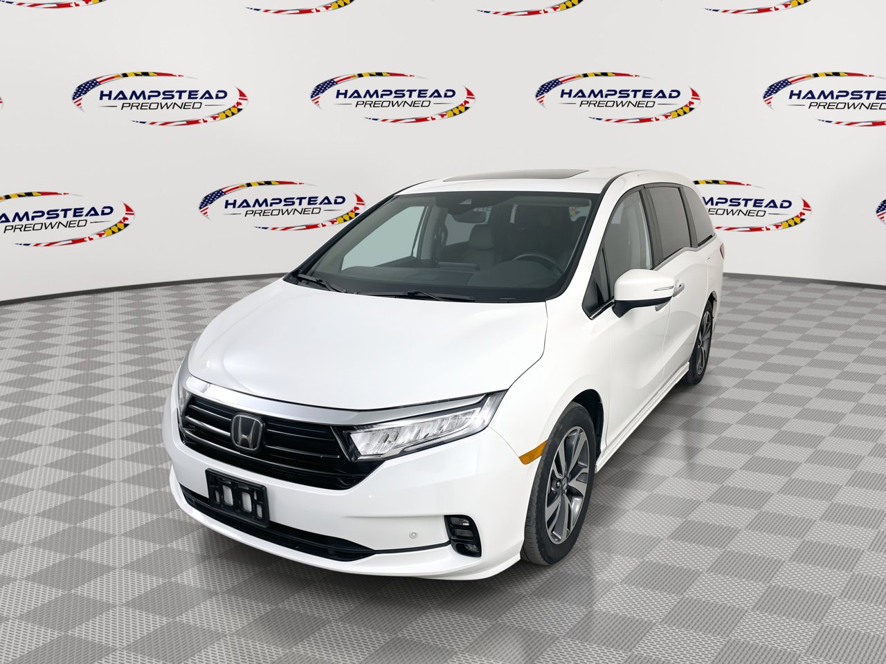 Used 2023 Honda Odyssey Touring image 1