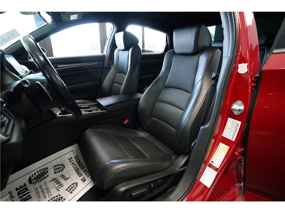 Used 2021 Honda Accord Sport image 11