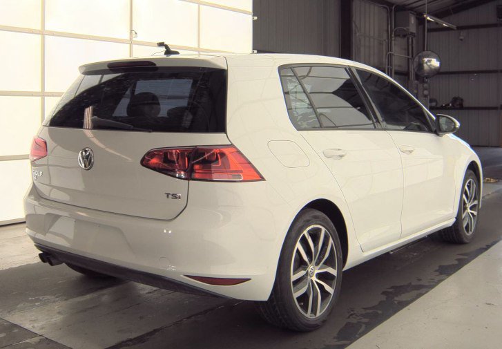 Used 2017 Volkswagen Golf SE FWD image 2