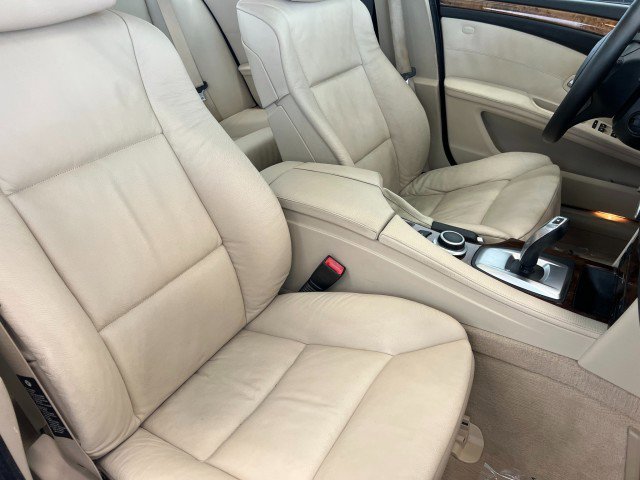 Used 2008 BMW 528xi Sedan AWD/4WD image 14