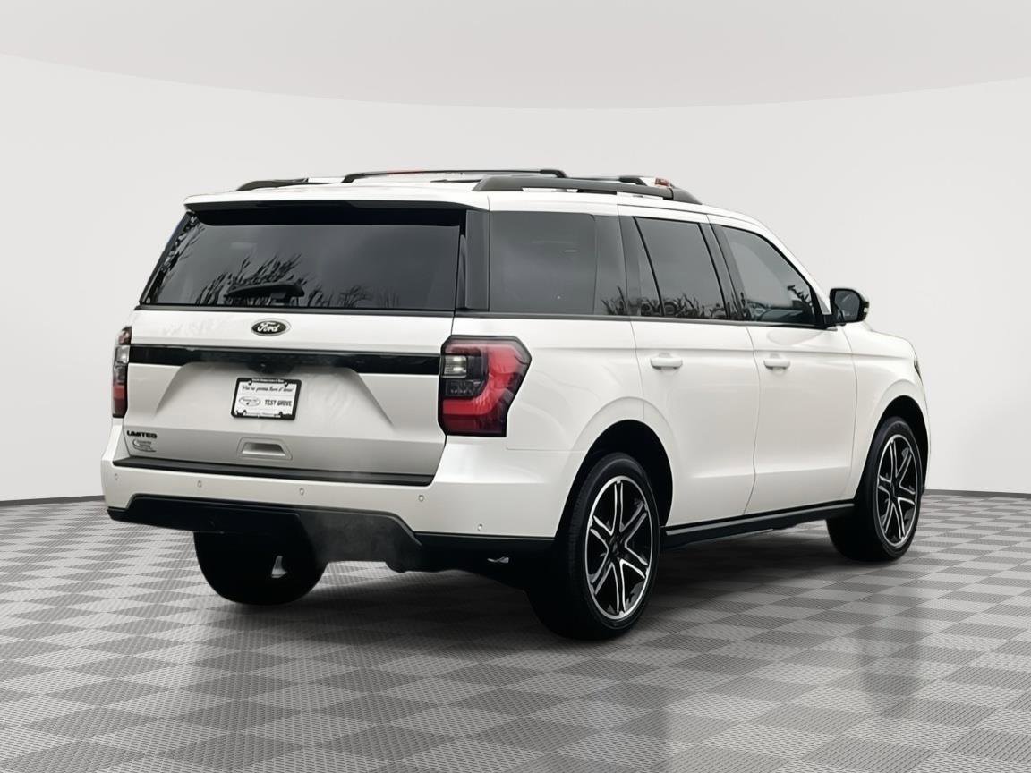 Used 2019 Ford Expedition Limited w/ Equipment Group 303A AWD/4WD image 5