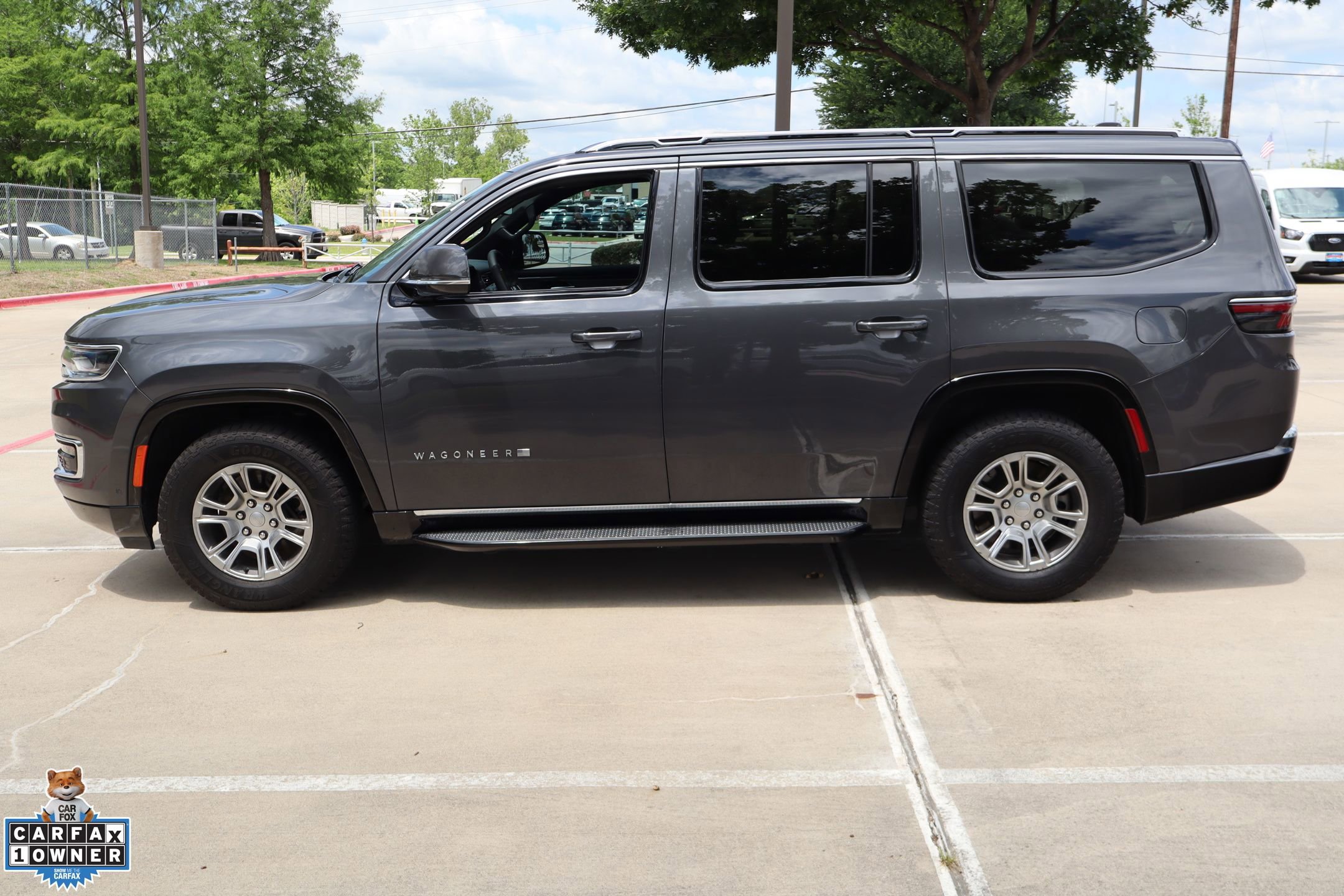 Used 2022 Jeep Wagoneer Series I RWD image 6