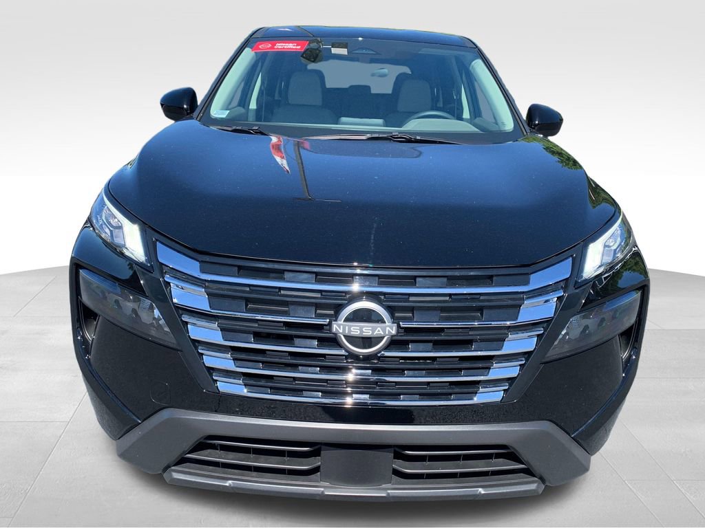 Used 2025 Nissan Rogue SV FWD image 9