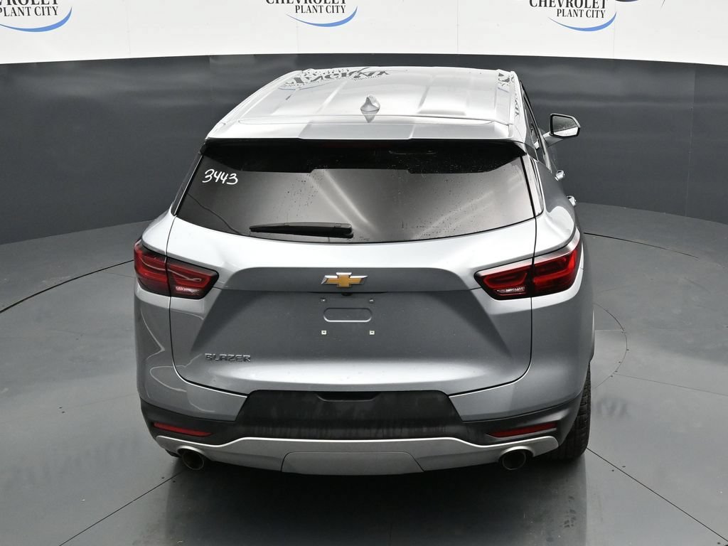 Used 2025 Chevrolet Blazer LT FWD image 23