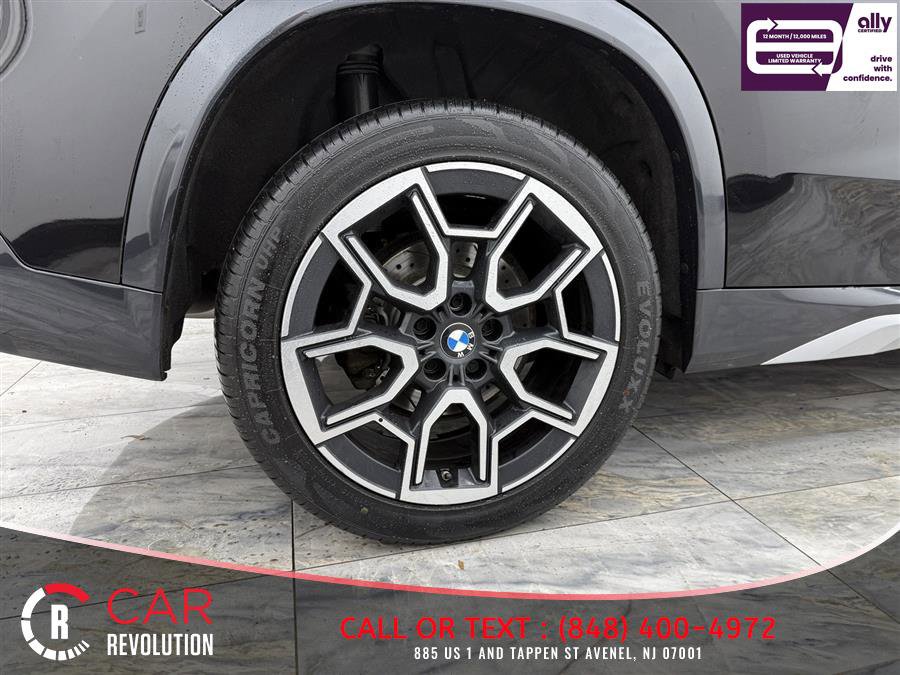 Used 2023 BMW X1 xDrive28i w/ Convenience Package AWD/4WD image 9