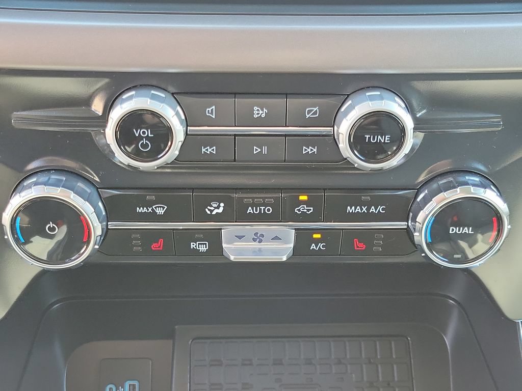 Used 2024 Ford F150 XLT w/ Equipment Group 302A MID AWD/4WD image 32