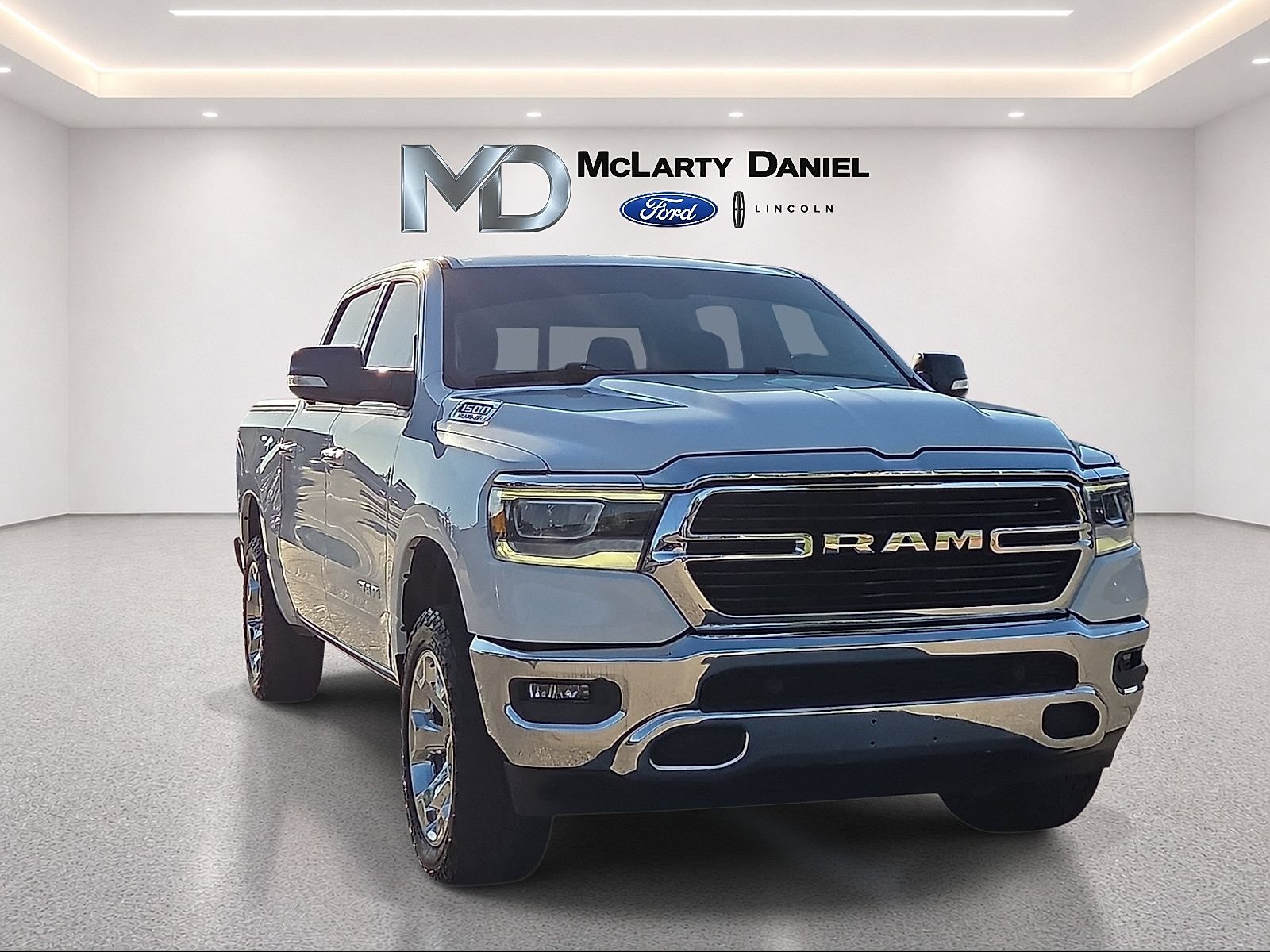 Used 2019 RAM 1500 Big Horn AWD/4WD video 1