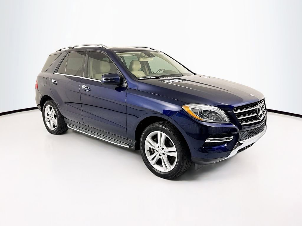 Used 2015 Mercedes-Benz ML 350 4MATIC image 3