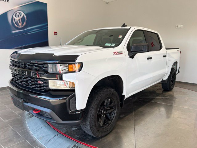 Used 2019 Chevrolet Silverado 1500 Custom Trail Boss w/ Custom Convenience Package AWD/4WD image 3