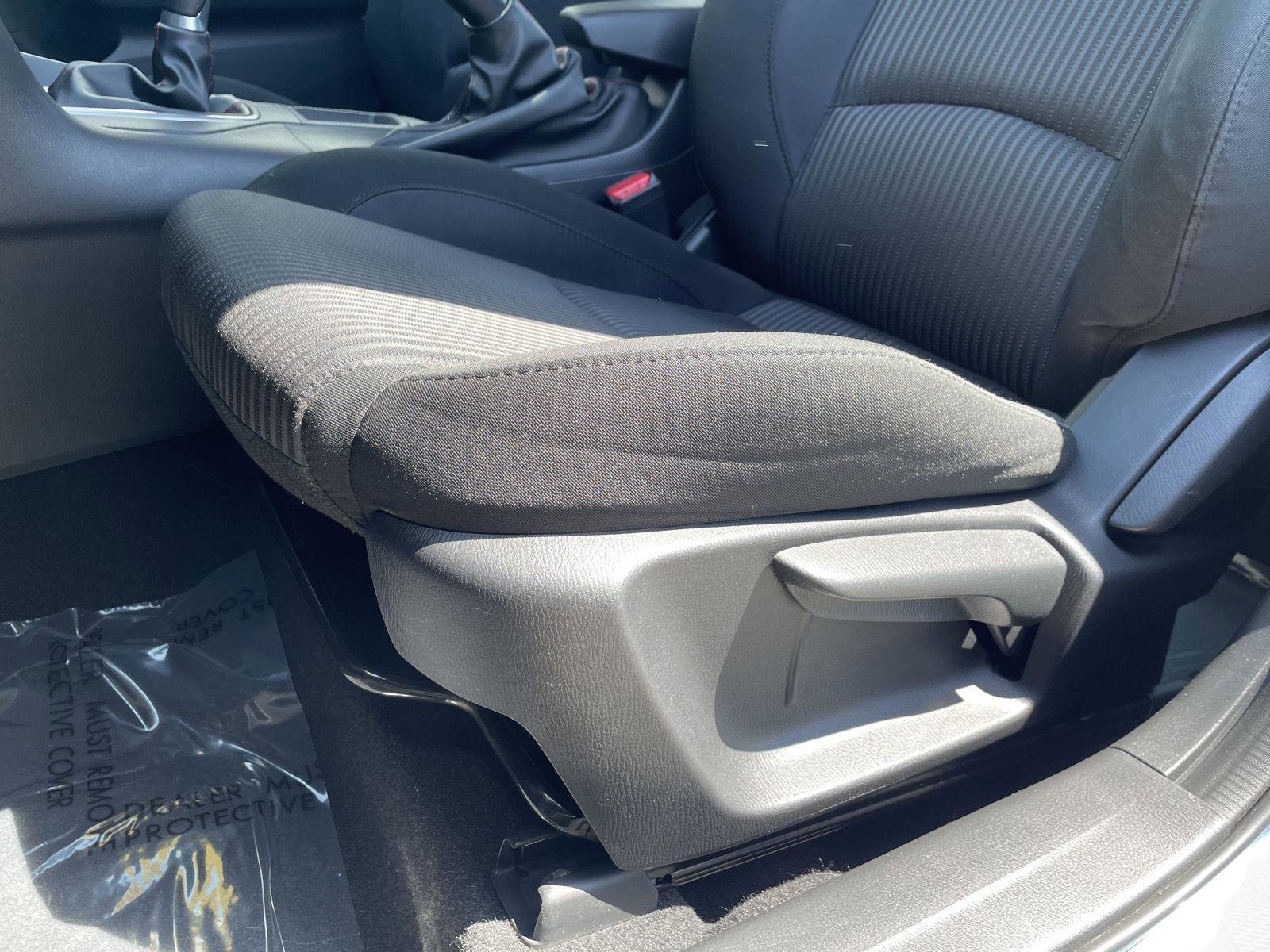 Used 2014 MAZDA MAZDA3 i Touring FWD image 11