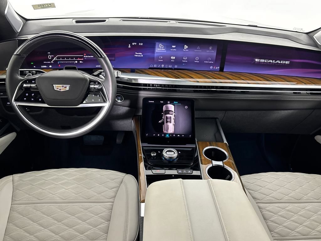 Used 2025 Cadillac Escalade ESV Sport Platinum AWD/4WD image 29