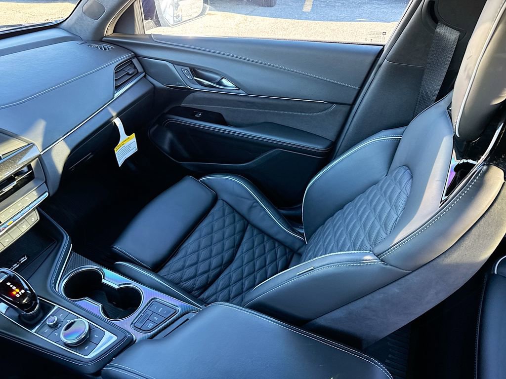 Used 2024 Cadillac CT4 V Blackwing w/ Driver Assist Package image 20