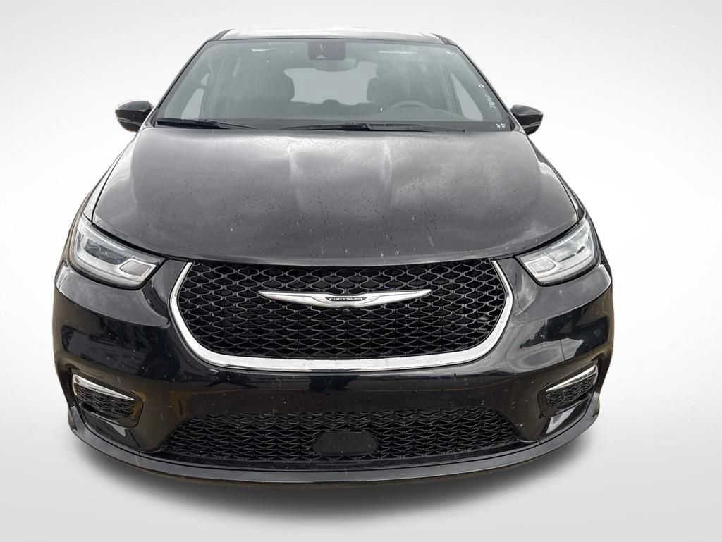Used 2025 Chrysler Pacifica Select FWD image 5