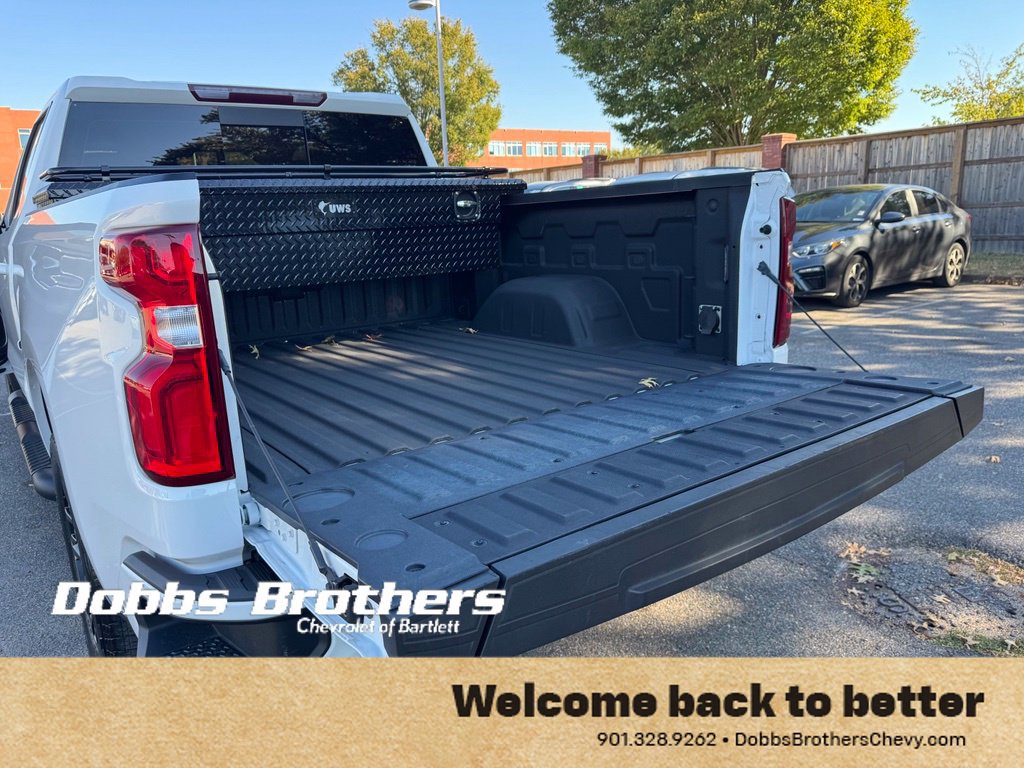Used 2025 Chevrolet Silverado 1500 RST w/ RST All Star Premium Package AWD/4WD image 40