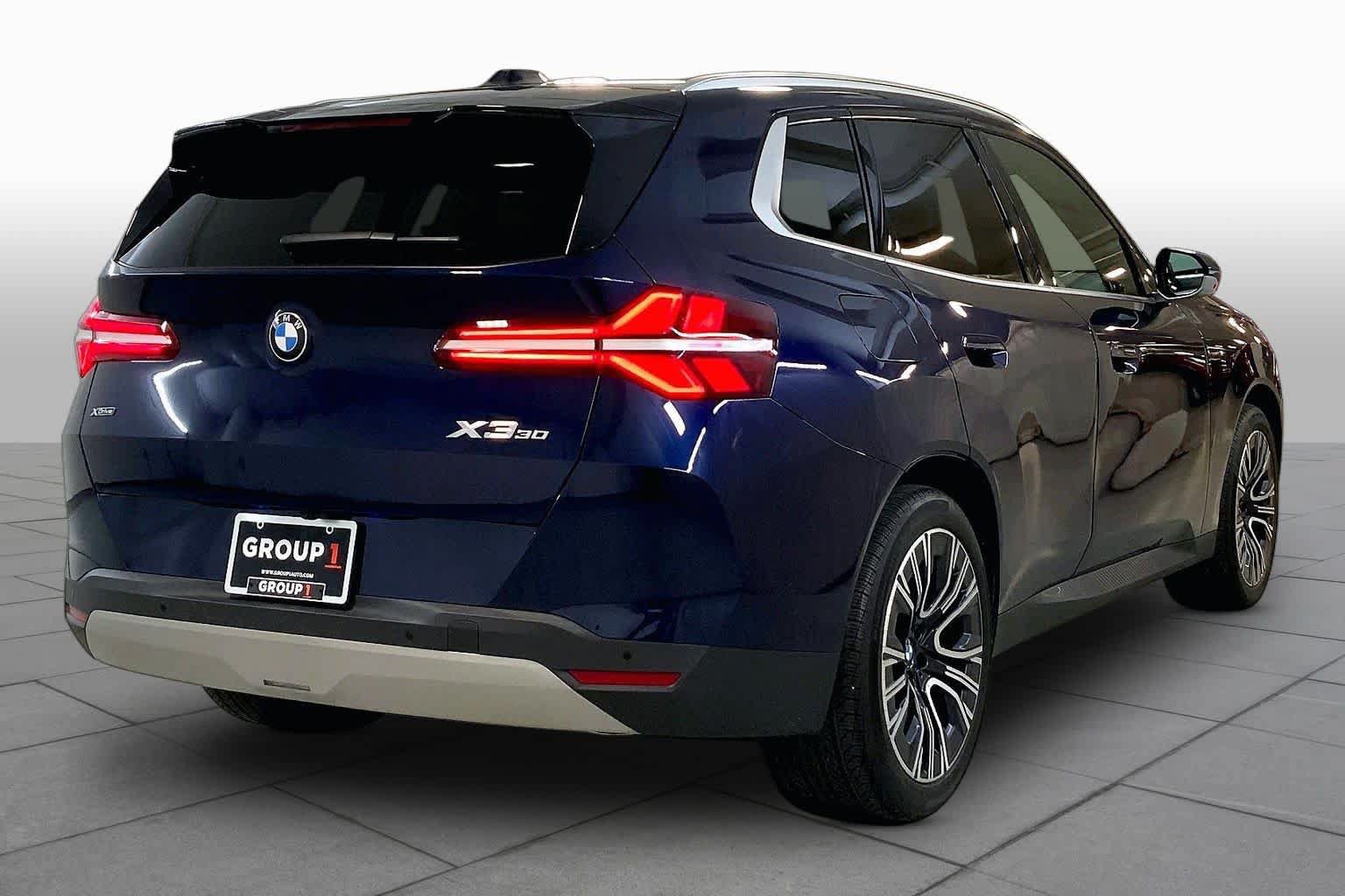 Used 2025 BMW X3 xDrive30i w/ Premium Package AWD/4WD image 12