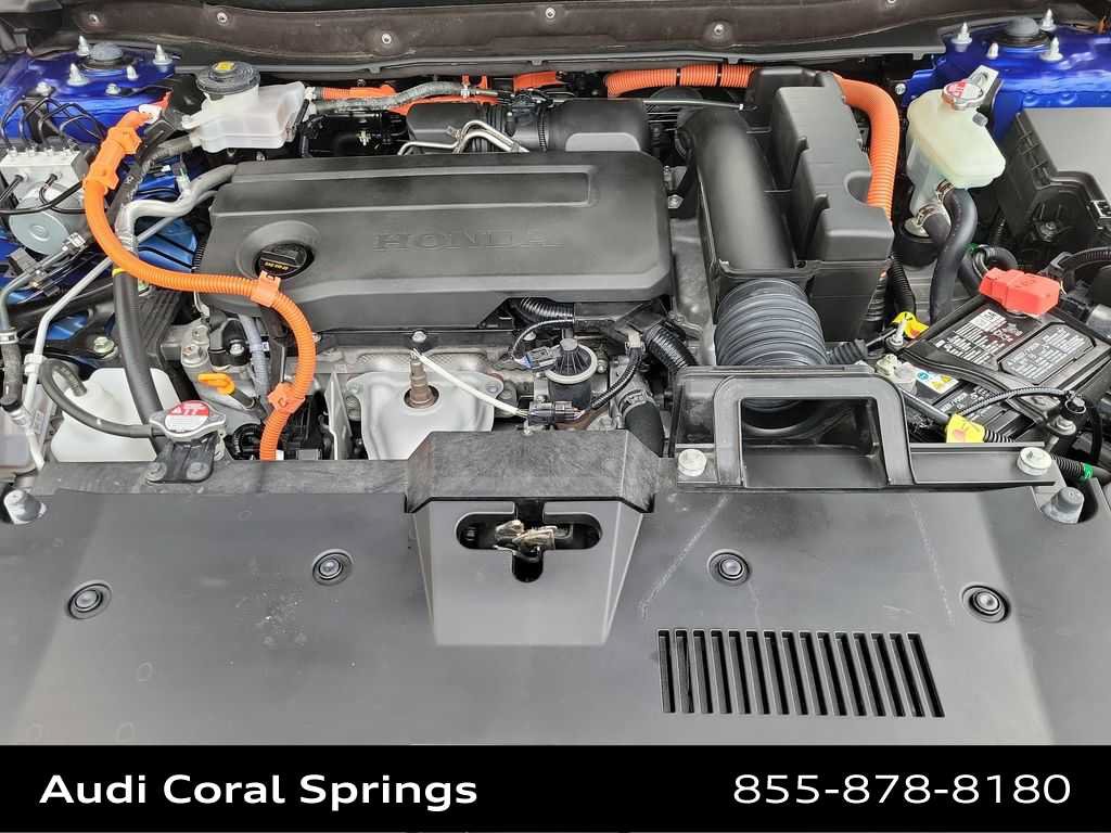 Used 2024 Honda CR-V Sport Touring image 17