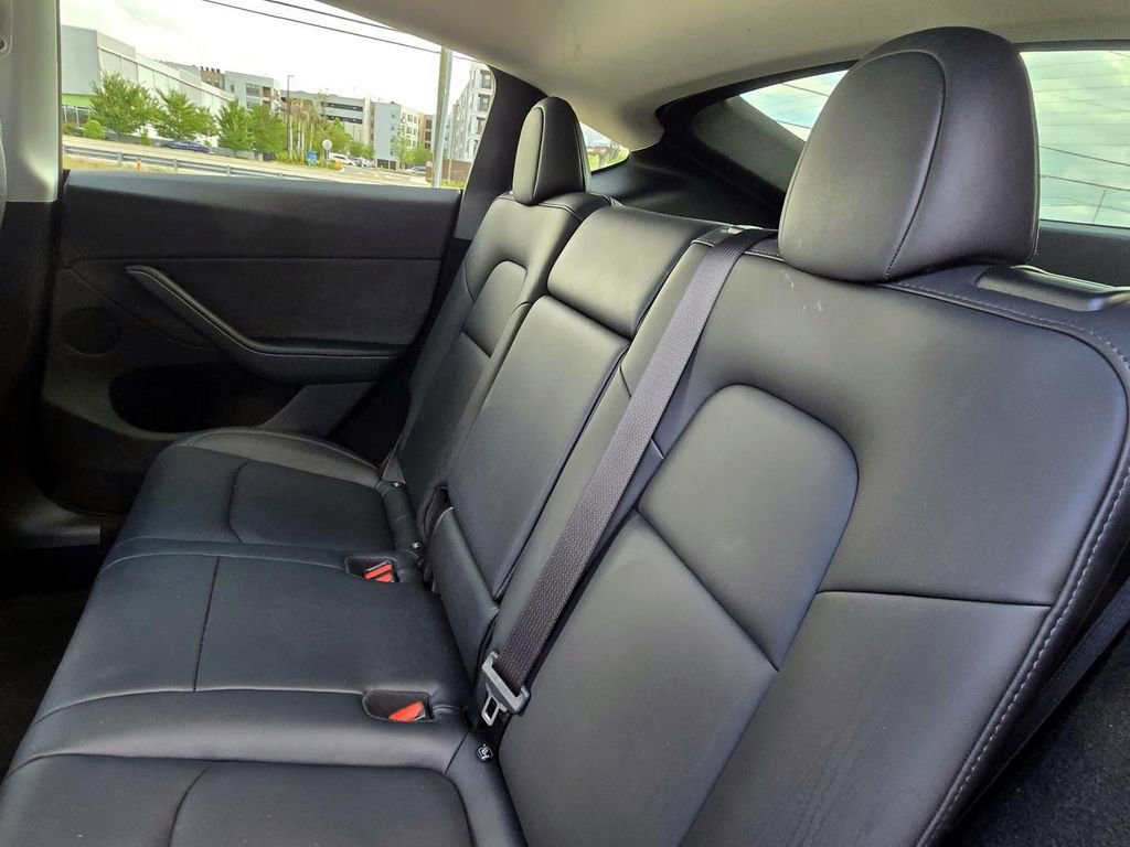 Used 2021 Lexus IS 300 w/ Accessory Package RWD image 49