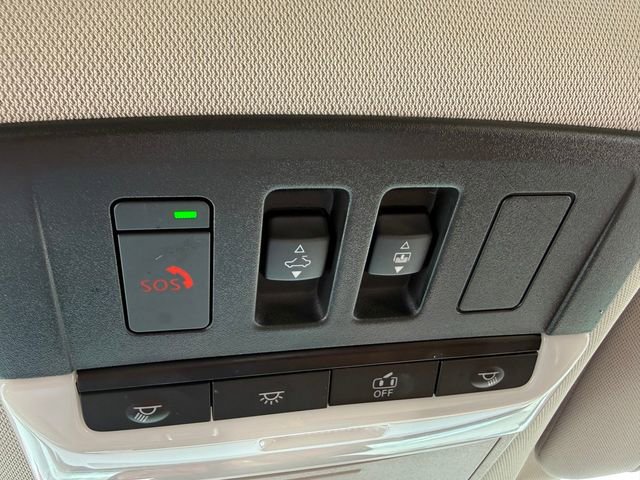 Used 2023 Nissan Pathfinder Platinum AWD/4WD image 23