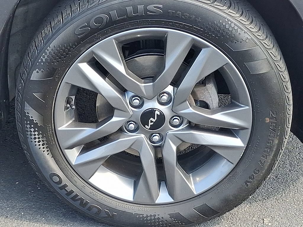 Certified 2023 Kia Seltos S FWD image 5