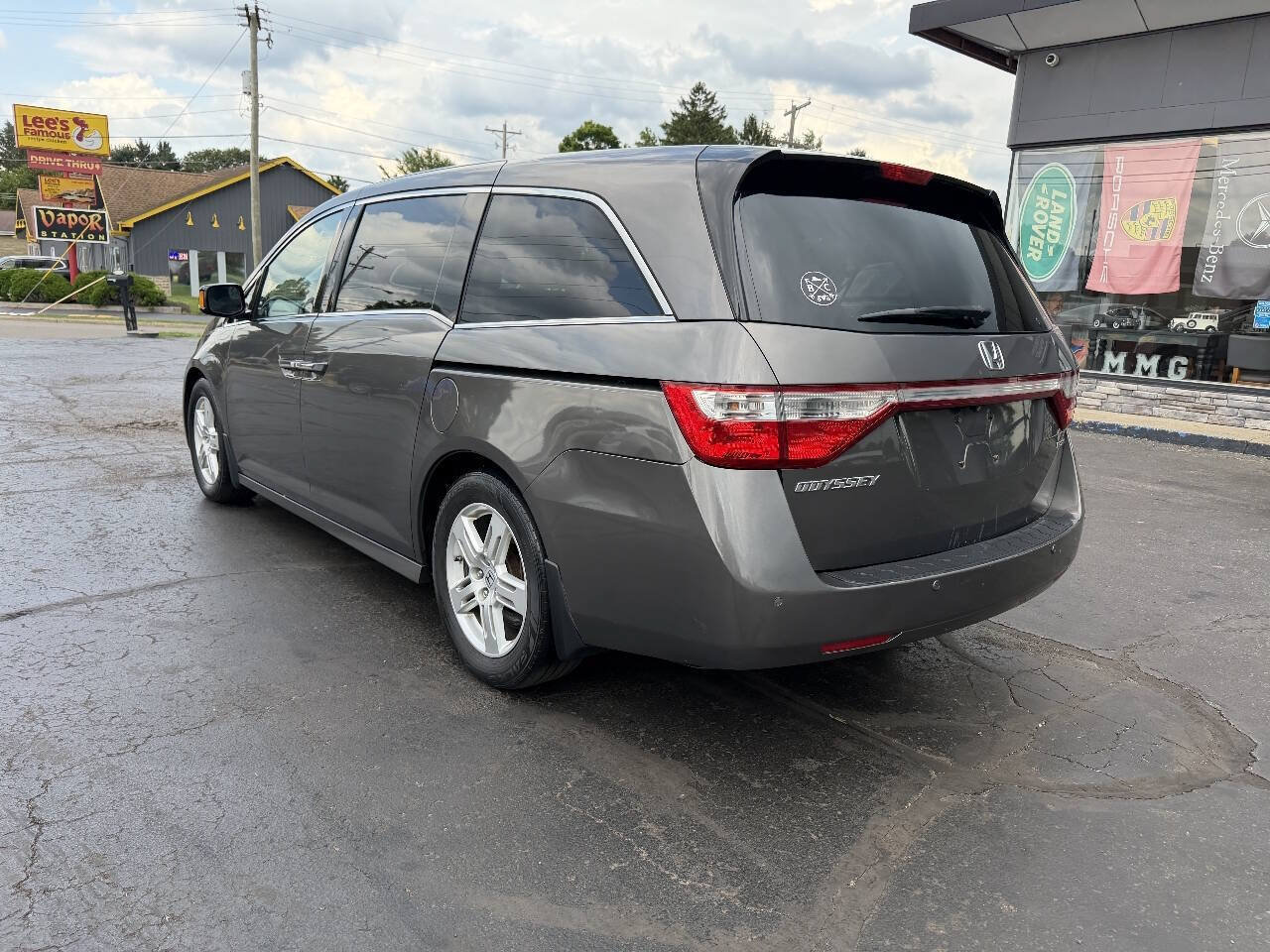 Used 2011 Honda Odyssey Sport-L image 4