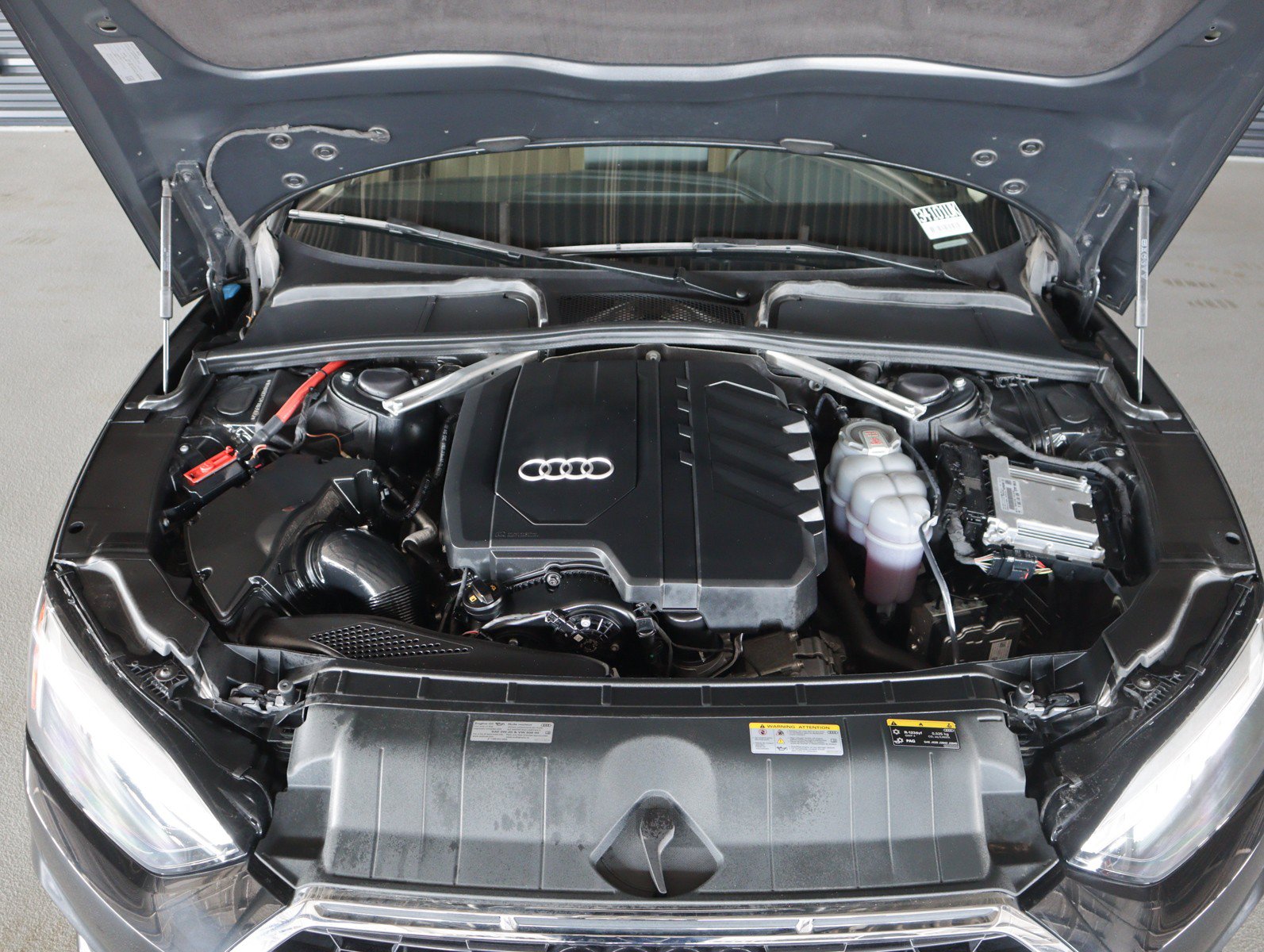 Used 2023 Audi A5 2.0T Premium w/ Convenience Package AWD/4WD image 4