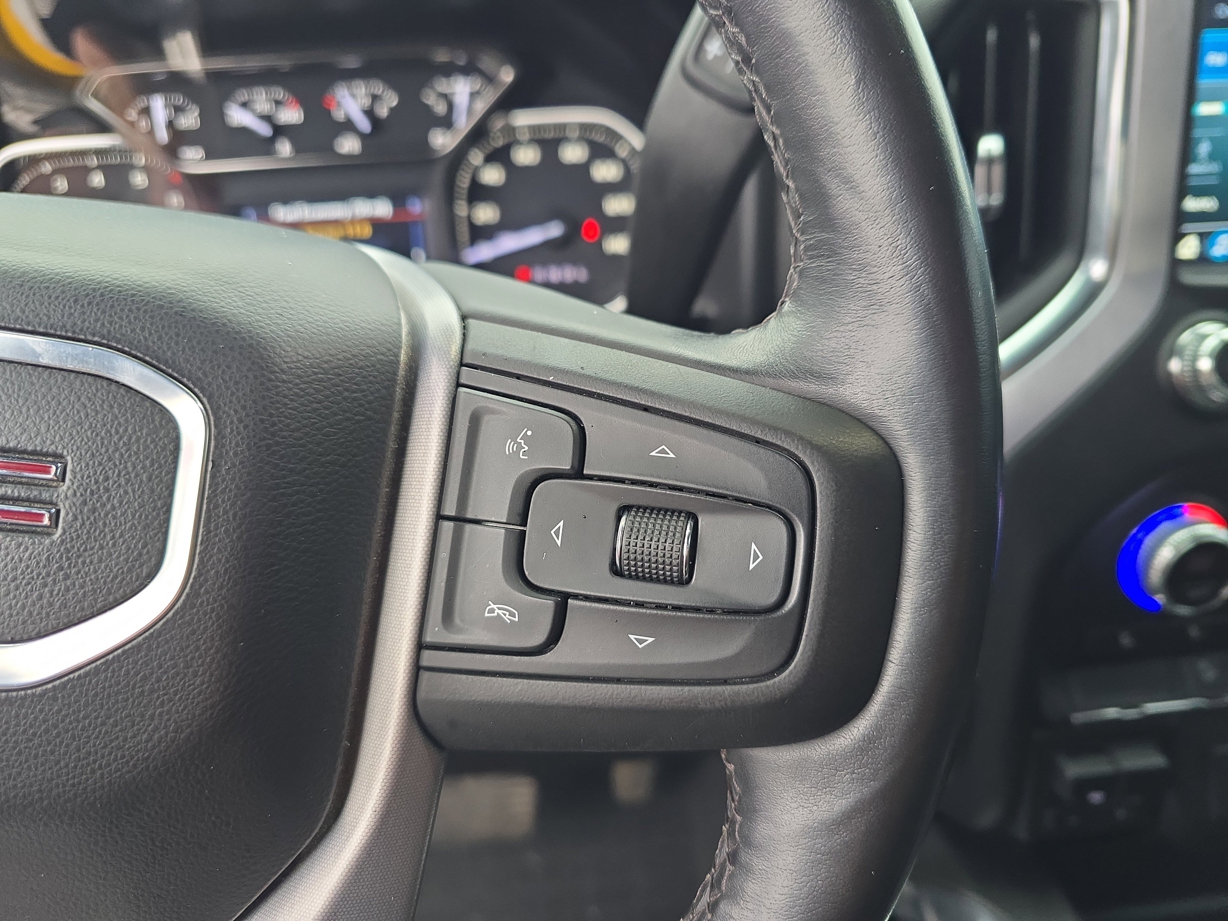 Used 2022 GMC Sierra 2500 SLE w/ SLE Value Package; image 23