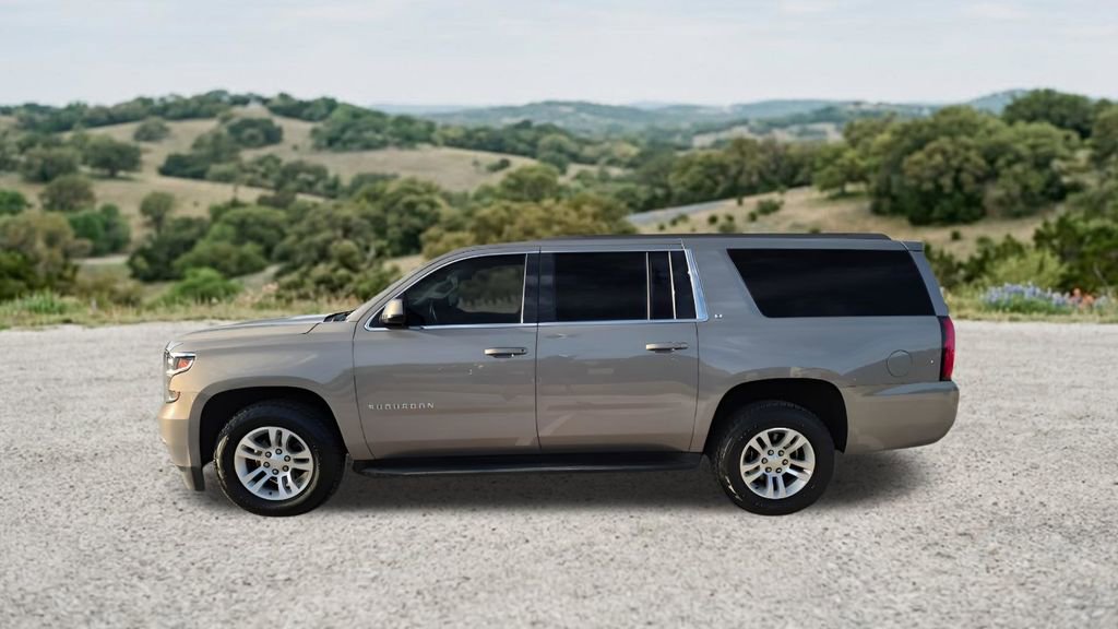 Used 2019 Chevrolet Suburban LT RWD image 5