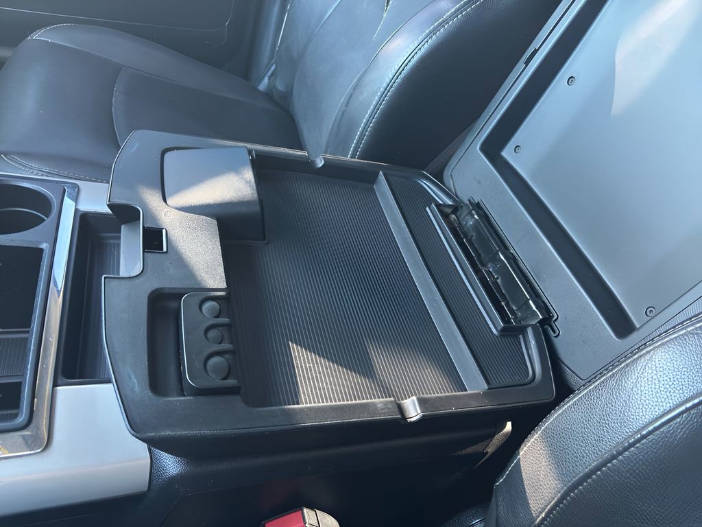 Used 2014 RAM 3500 Laramie image 26