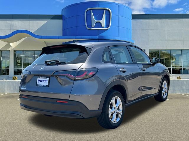 Used 2024 Honda HR-V LX image 2