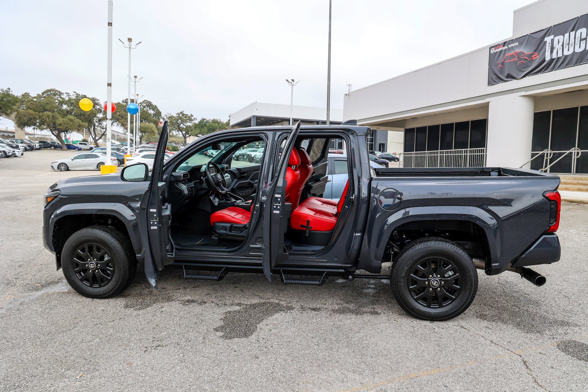 Certified 2025 Toyota Tacoma SR5 image 12