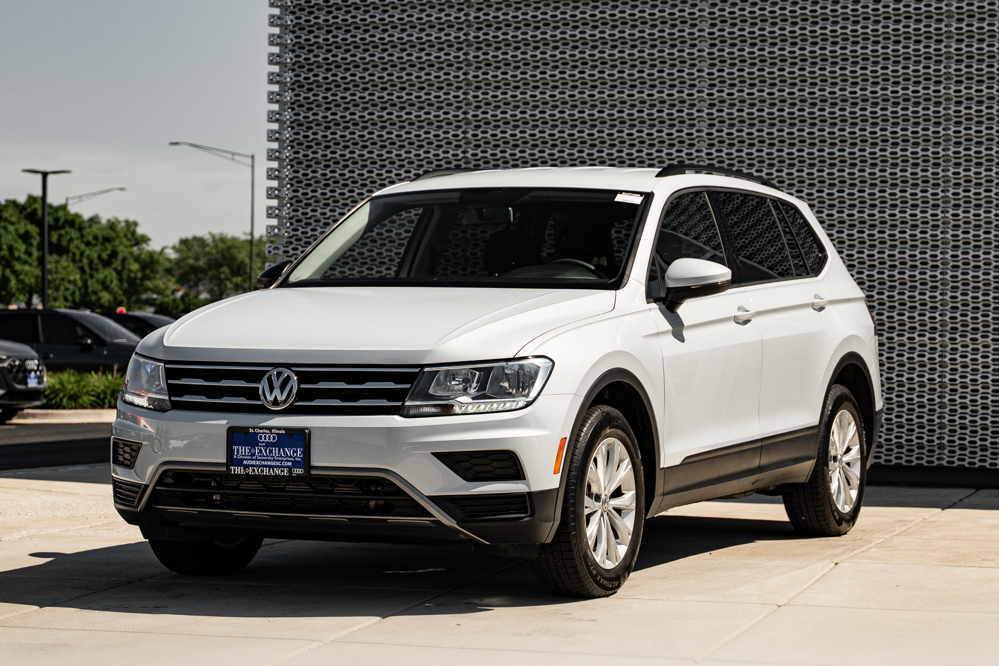 Used 2018 Volkswagen Tiguan S AWD/4WD image 7