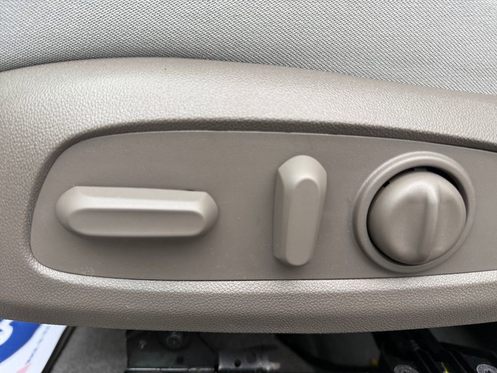 Used 2023 Chevrolet Malibu LT w/ LPO, Floor Liner Package image 16