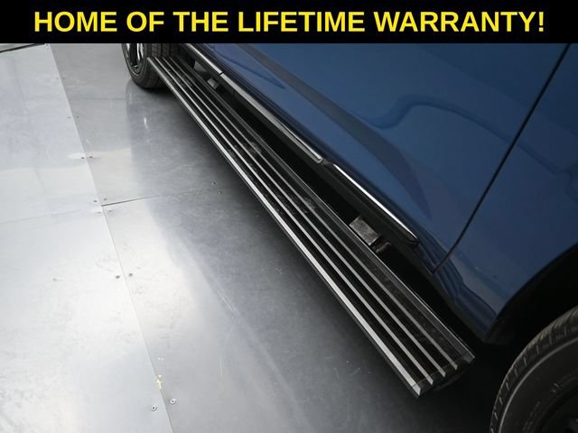 Used 2025 Cadillac Escalade Sport Platinum w/ LPO, Floor Liner Package AWD/4WD image 66