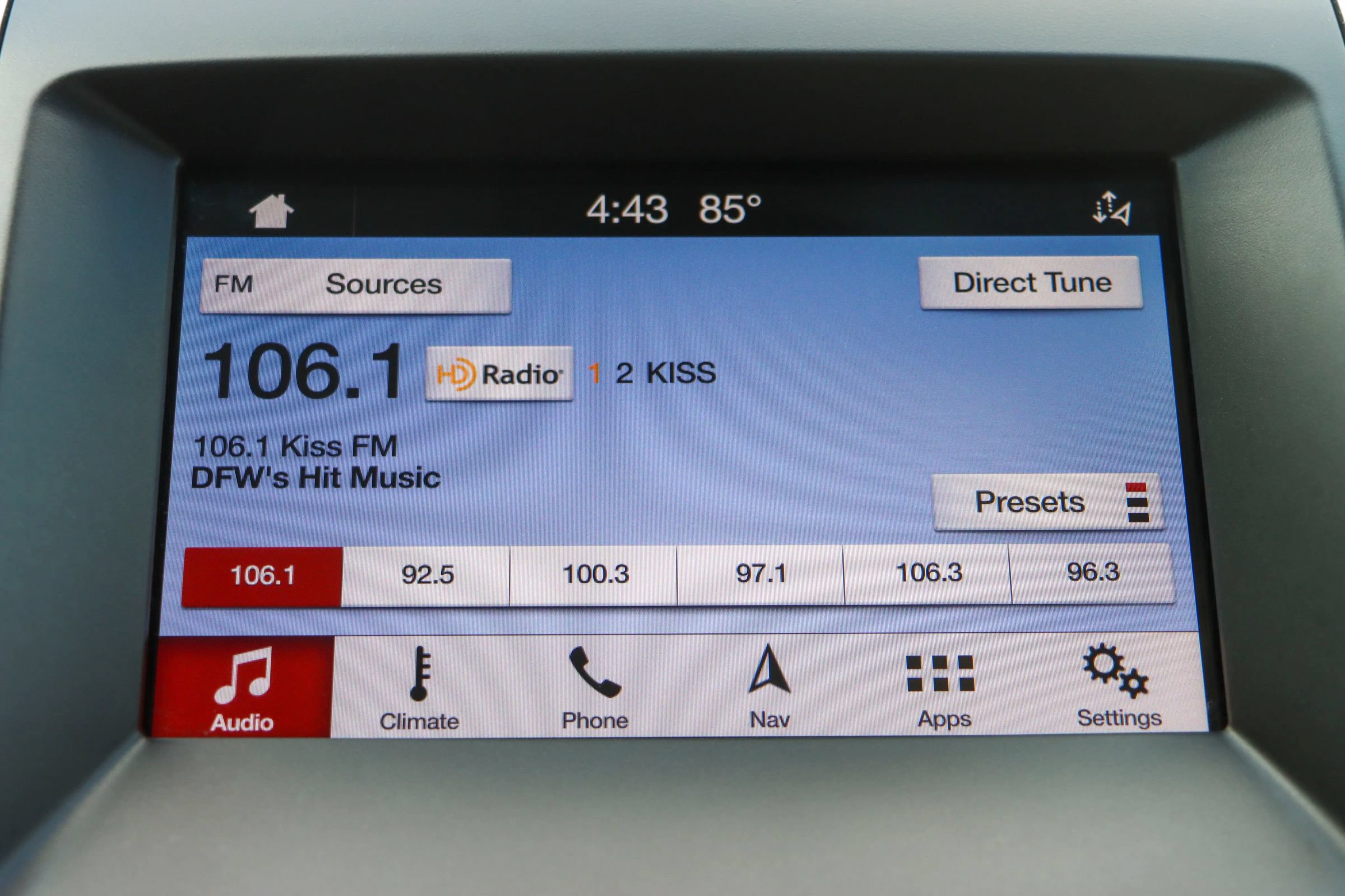 Used 2019 Ford Edge Titanium w/ Equipment Group 301A FWD image 34