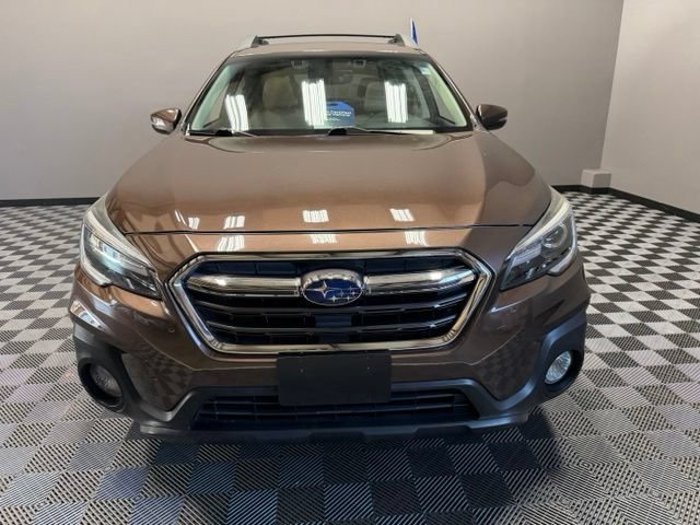 Used 2019 Subaru Outback 3.6R Limited AWD/4WD image 4