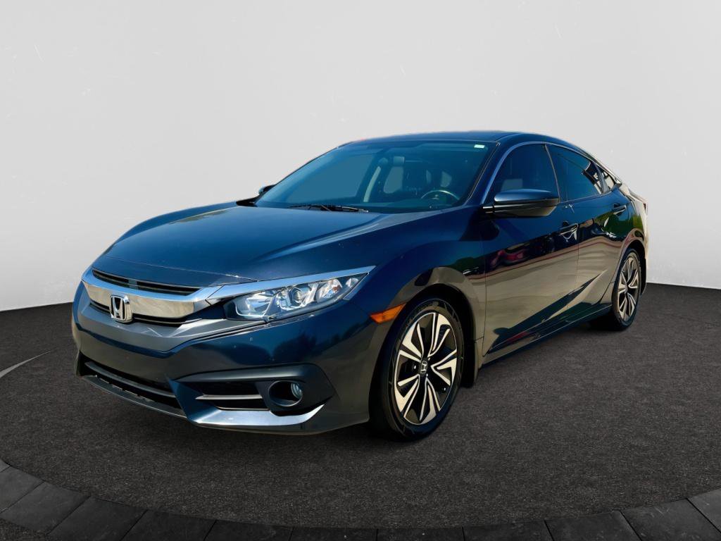 Used 2018 Honda Civic EX-T image 3
