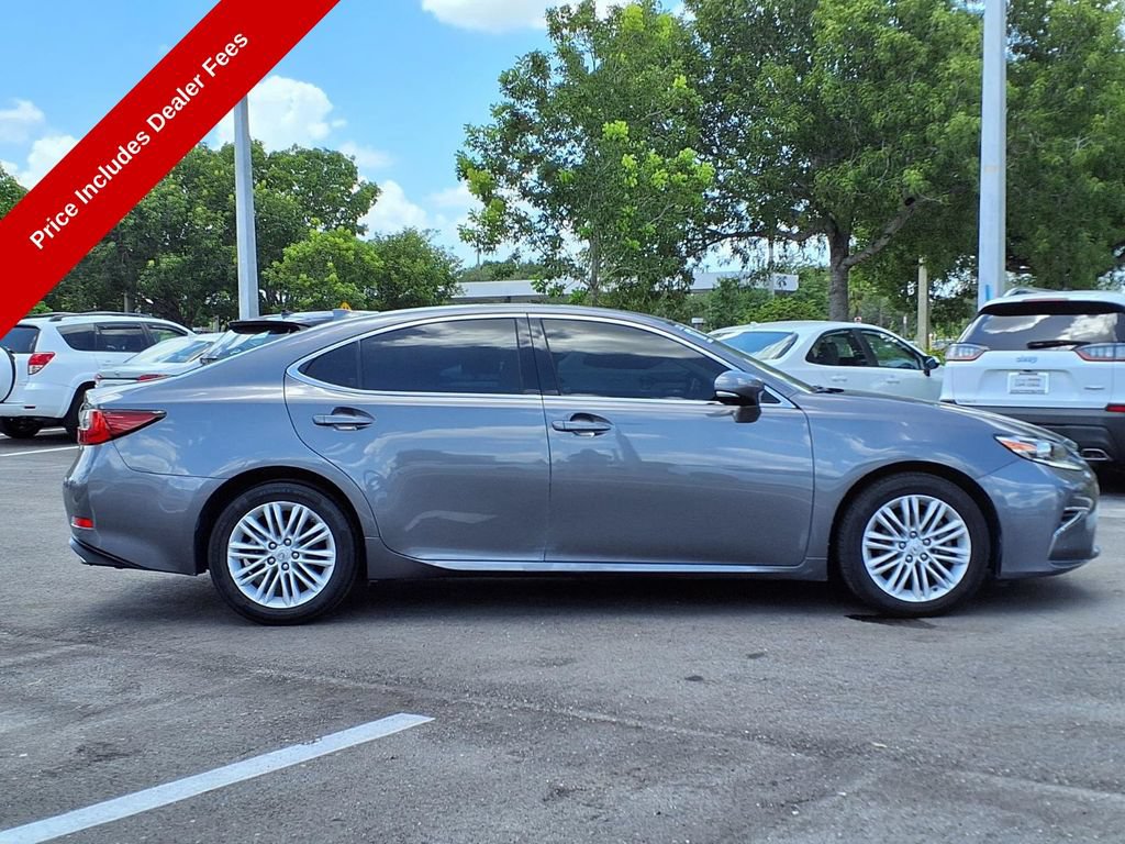 Used 2017 Lexus ES 350 w/ Premium Package FWD image 10