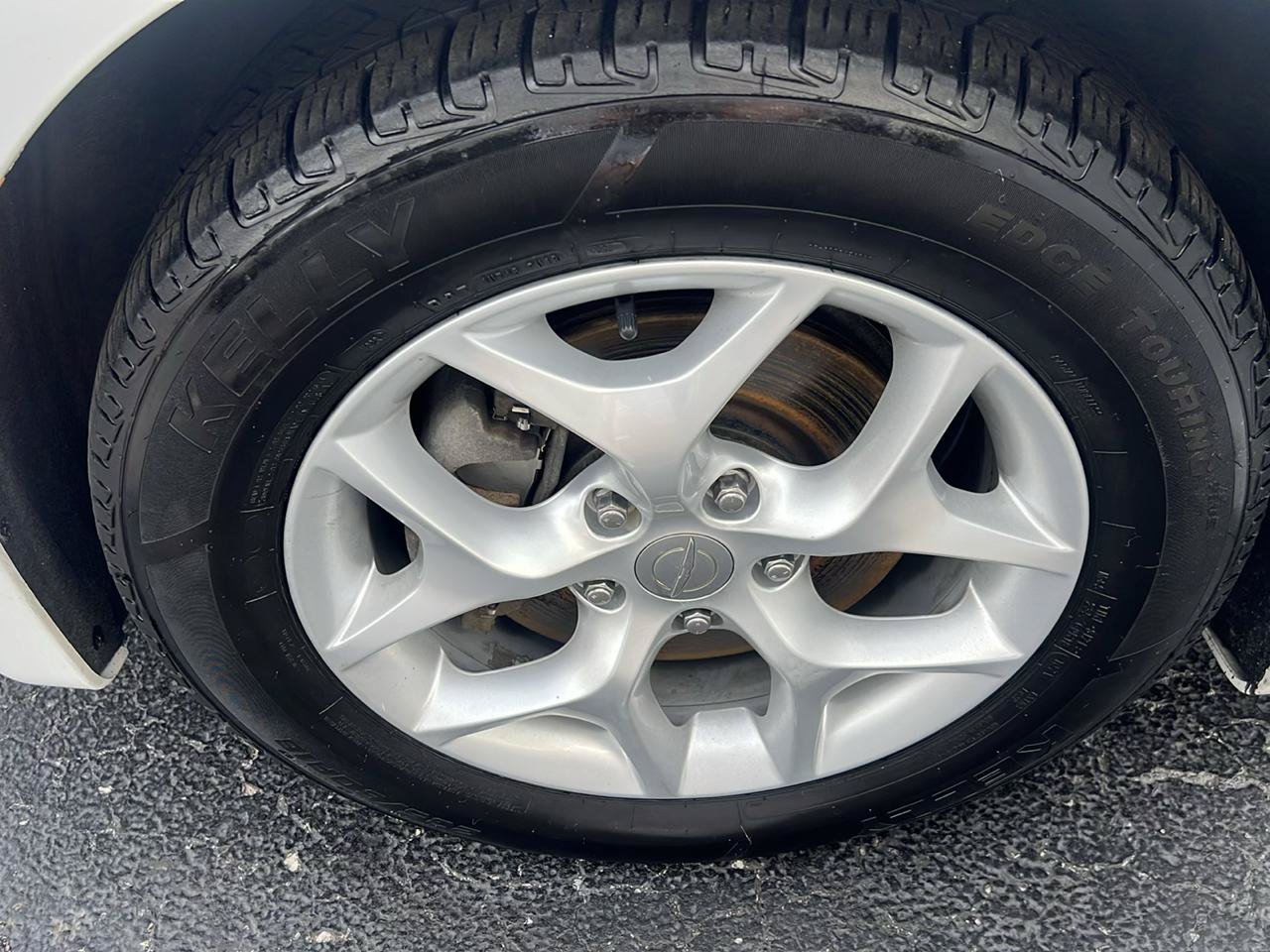 Used 2017 Chrysler Pacifica Touring-L Plus w/ Tire & Wheel Group FWD image 23