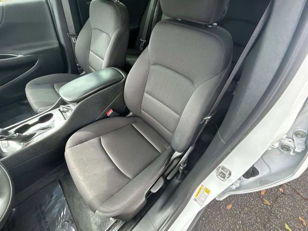 Used 2022 Chevrolet Malibu LS FWD image 14